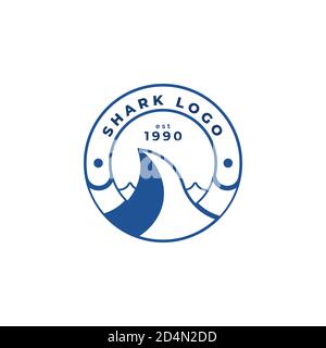 Shark Logo mit Haifischflosse Stock Vektor