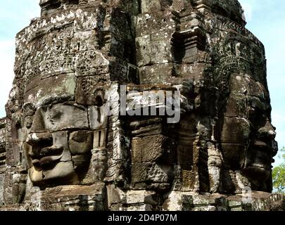 Steinschnitzereien und Säulen der Tempel von Ankor Wat Stockfoto