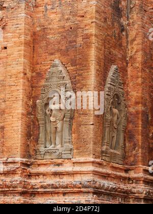 Lolei Tempel, Hindu-Tempel auf Roluos-Stätte, Provinz Siem Reap, Angkor's Temple Complex 1192 von der UNESCO zum Weltkulturerbe erklärt, erbaut 889 b Stockfoto