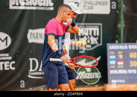 Omilav Brkic - Marcelo Arevalo während ATP Challenger 125 - Internazionali Emilia Romagna, Tennis Internationals, parma, Italien, 09 Okt 2020 Credit: Lm Stockfoto