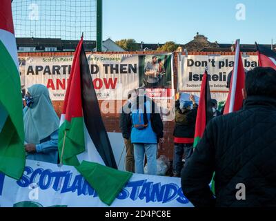 Glasgow, Schottland, Großbritannien. 8. Oktober 2020: Ein pro-palästinensischer Protest vor dem Hampden Park. Protest gegen Schottland gegen Israel Halbfinale Nations League Spiel. Stockfoto