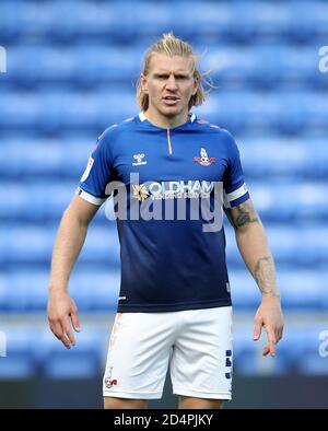 Oldham Athletic Carl Piergianni während der Sky Bet League zwei Spiel im Boundary Park, Oldham. Stockfoto