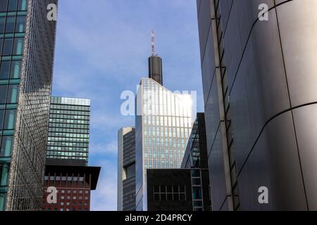 Gebäude im Bankenviertel von Frankfurt Stockfoto