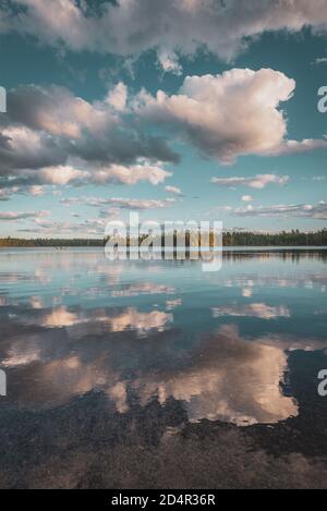 Reflexionen am Nierenteich, im Baxter State Park, Maine Stockfoto