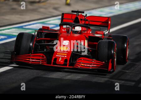 Nurburg, Deutschland. Oktober 2020. 05 VETTEL Sebastian (ger), Scuderia Ferrari SF1000, Aktion während der Formel 1 Aramco Grosser Preis der Eifel 2020, Eifel Grand Prix, vom 9. Bis 11. Oktober 2020 auf dem N.rburgring, in N.rburg, Deutschland - Foto Xavi Bonilla / DPPI Kredit: LM/DPPI/Xavi Bonilla/Alamy Live News Stockfoto
