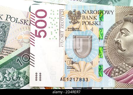 Makrofoto der Vorderseite der seltenen polnischen Banknote mit 500 Zloty, Nahaufnahme des Profils von Jan III Sobieski. Stockfoto