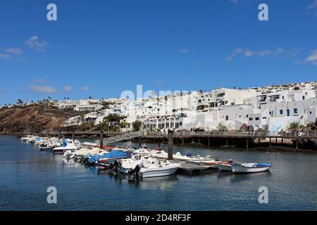 Marina in Puerto del Carmen, im Süden der Insel Lanzarote im Kanarischen Archipel, Spanien Stockfoto