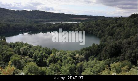 Monticchio - Scorcio del Lago Piccolo dal santuario Stockfoto