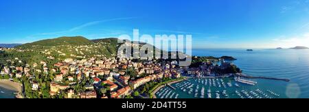 Luftaufnahme von Lerici, Provinz La Spezia, Ligurien / Italien Stockfoto