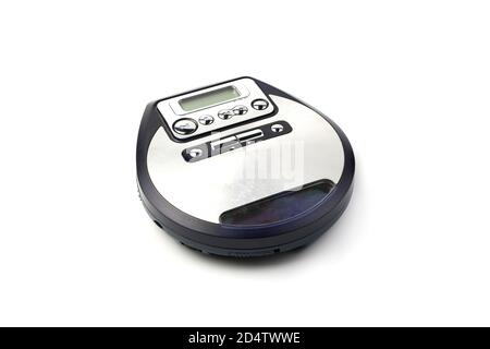 Der alte geschlossene Disc-Player ist auf einem weißen Hintergrund isoliert. Stockfoto