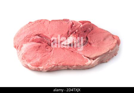 Großes Stück frisches Fleisch, Filet mit Knochen, Seitenansicht, auf weißem Hintergrund. Stockfoto