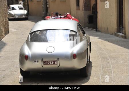 verona, italien, 13. Mai 2011, mille miglia, historische Autorallye Stockfoto