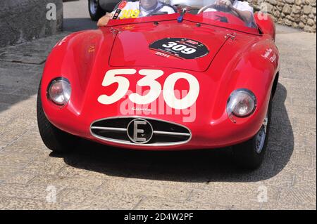 verona, italien, 13. Mai 2011, mille miglia, historische Autorallye Stockfoto
