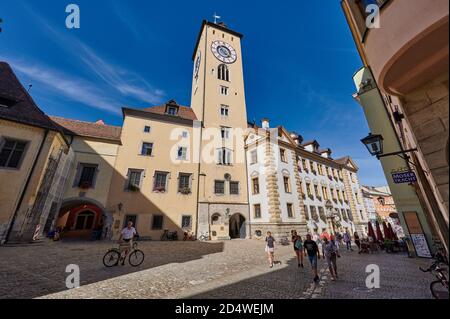 Uhrturm des alten Rathauses von Regensburg, Bayern, Deutschland Stockfoto