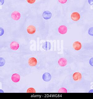 Tupfen Aquarell Nahtloses Muster. Abstrakte Aquarell bunte Kreise auf lila Lavendel Hintergrund. Handgezeichnete runde Textur. Drucken für Stockfoto