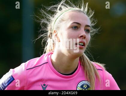 Horley, Großbritannien. Oktober 2020. TASE Stephens von Crawley Wesps Ladies während des FA Women's National League - Southern Premier Division Match zwischen Crawley Wesps Ladies und Watford Ladies in Horley Town am 11. Oktober 2020 in Horley, England Credit: Action Foto Sport/Alamy Live News Stockfoto