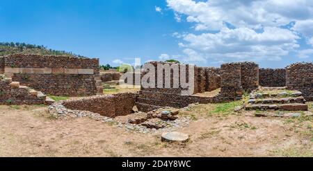 Dungur (oder Dungur 'Addi Kilte) ist die Ruinen eines bedeutenden Herrenhauses in Aksum, Äthiopien - Ruinen des Palastes der Königin Sheba, Aksum Zivilisation A Stockfoto