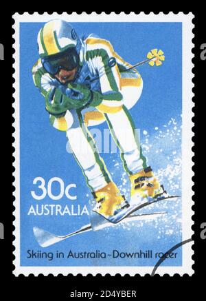 AUSTRALIEN - UM 1984: Eine in AUSTRALIEN gedruckte Briefmarke zeigt den Downhill Racer, Ski in Australia Serie, um 1984 Stockfoto