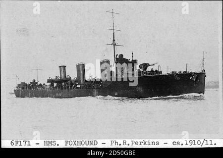 Britisches Kriegsschiff, Royal Navy, HMS Foxhound, Perkins, 1910 - weltweite Nutzung Stockfoto