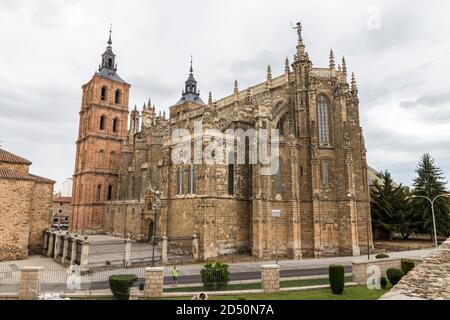 Astorga, Spanien. Apsis der Kathedrale Santa Maria (Catedral de Santa Maria), im Renaissance- und Barockstil Stockfoto