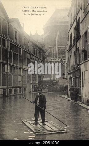 Paris, Inondation 1910, vue générale de la Rue Massillon – weltweite Nutzung Stockfoto