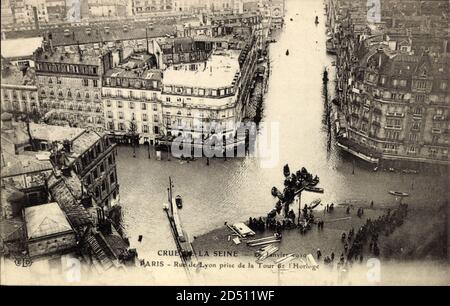 Paris, Inondation 1910, Rue de Lyon Pry de la Tour de l'Horloge – weltweite Nutzung Stockfoto