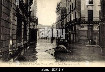 Paris, Inondation 1910, vue générale de la Rue de Bourgogne - weltweite Nutzung Stockfoto