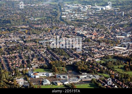 Luftaufnahme aus dem Süden von Macclesfield, Cheshire Stockfoto