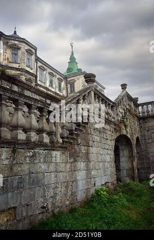 Historisches Schloss in Pidhirtsi. Ukraine. Touristenort Stockfoto