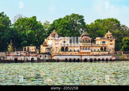 Sukh Mahal ist ein mittelalterlicher Palast am Jet Sagar See in Bundi Stadt im Rajasthan Staat in Indien gelegen Stockfoto