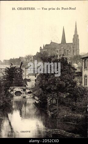 Chartres Eure et Loir, Vue Pry du Pont Neuf, Kirchturmspitzen – weltweite Nutzung Stockfoto