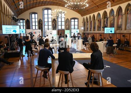 12. Oktober 2020, Hessen, Frankfurt/Main: Unter corona-Bedingungen findet die Verleihung des Deutschen Buchpreises 2020 im Kaisersaal des Römer statt. Foto: Arne Dedert/dpa/POOL/dpa Stockfoto