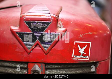 Alte Traktoren in einem Museum in dänemark: gammel Elstrup Stockfoto