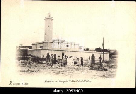 Mascara Algerien, Mosquée Sidi Abd el Kadar, Anwohner weltweit Stockfoto