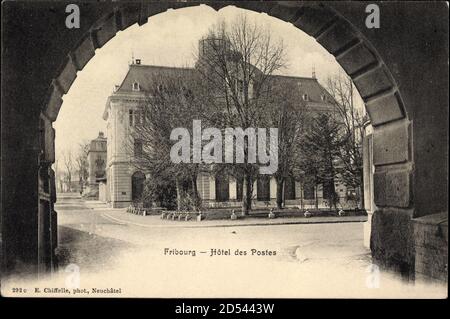 Freiburg Freiburg Stadt Schweiz, Hôtel des Postes, Blick vom Torbogen weltweit Stockfoto