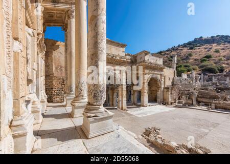 Celsius Bibliothek in der antiken Stadt Ephesus, Türkei. Stockfoto