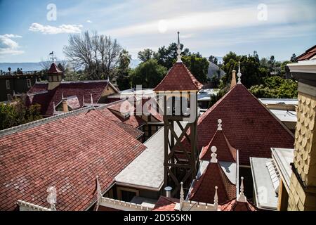 Außenfotos des Winchester House in San Jose, Kalifornien. Eines der berühmtesten Haunted Houses der Welt Stockfoto