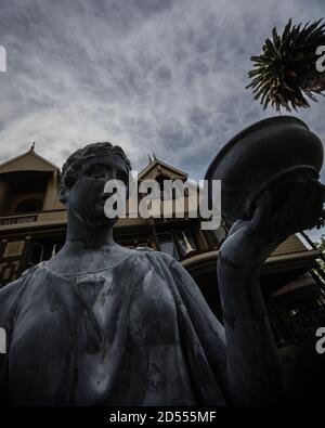 Außenfotos des Winchester House in San Jose, Kalifornien. Eines der berühmtesten Haunted Houses der Welt Stockfoto