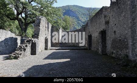 Monticchio – Navata del Monastero di Sant'Ippolito Stockfoto