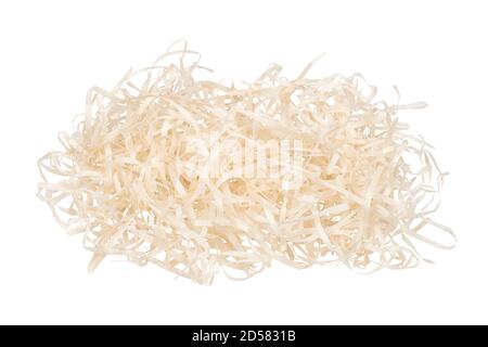 Strohverpackungsmaterial. Isoliert auf weißem Hintergrund. Stockfoto