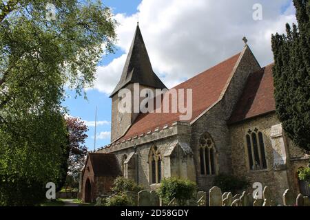 Holy Trinity Church, Bosham. In der sächsischen Zeit gab es hier eine Kirche, und die ältesten Teile des Gebäudes stammen aus dieser Zeit. Besucherattraktion. Stockfoto