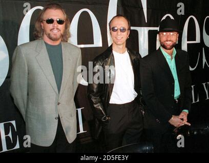 Biene Gees Maurice Gibb Ober- Und Robin Gibb Stockfotografie - Alamy