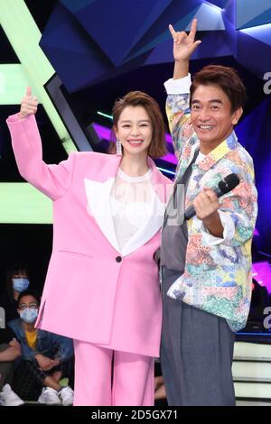 Taipeh. Oktober 2020. Vivian Hsu kommt zu Jacky Wu, Hank Chen und Lulus 'Hot Door Night', um ihr neues Album 'I'm V' am 12. Oktober 2020 in Taipei, Taiwan, China zu promoten. (Foto von TPG) (Foto von Top Photo/Sipa USA) Quelle: SIPA USA/Alamy Live News Stockfoto