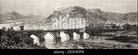 Alte Ansicht der antiken römischen Brücke über Sakaria Fluss, Bithynia Region, Türkei. Altes XIX Jahrhundert gestochen von Le Tour du Monde 1864 Stockfoto