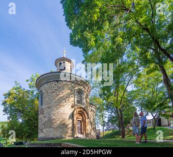 Praha: Älteste Rotunde von St. Martin aus dem 11. Jahrhundert in Vysehrad (Wyschehrad) Fort in Vysehrad, Praha, Prag, Prag, Tschechien Stockfoto