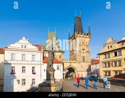 Praha: Kleinstadt-Brücke Turm der Karlsbrücke in Mala Strana, Kleinseite, Praha, Prag, Prag, Tschechien Stockfoto