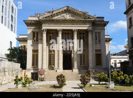 Sociedad de la Cruz Roja / Kubanische Gesellschaft des Roten Kreuzes in Havanna, Kuba. Stockfoto