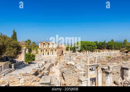 Celsius Bibliothek in der antiken Stadt Ephesus (Efes). Die meist besuchte antike Stadt in der Türkei. Selcuk, Izmir, Türkei. Stockfoto