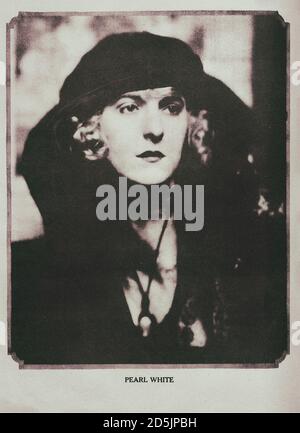 Pearl Fay White (1889 – 1938) war eine amerikanische Bühnen- und Filmschauspielerin. White begann ihre Karriere im Alter von sechs Jahren auf der Bühne und wechselte später zu sil Stockfoto