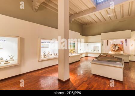 Galerie der Chimu- und Sicanischen Kultursammlung, 'Nationalmuseum für Archäologie, Anthropologie und Geschichte Perus', Lima, Peru, Südamerika Stockfoto